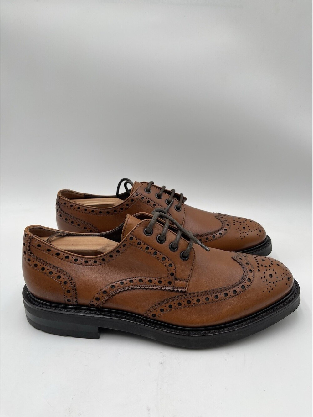 Men’s Salvatore Ferragamo brown leather brogue Oxford shoes Size 9.5EE